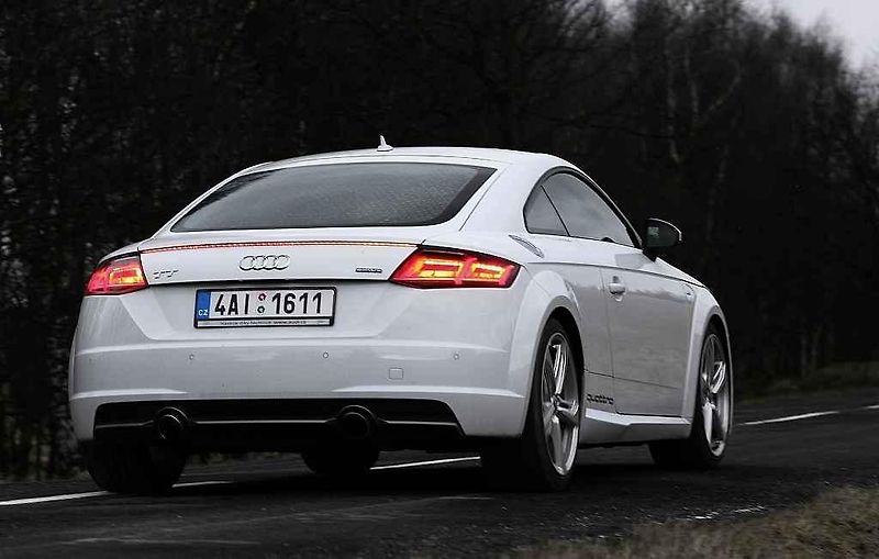 Audi TT Coupé quattro.