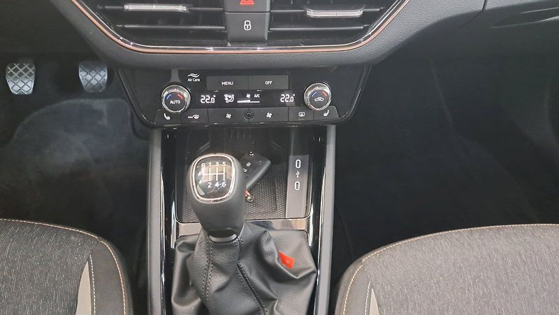 Škoda Scala (2025) Top Selection 1,0 TSI 85 kW - fotka 23 z 23