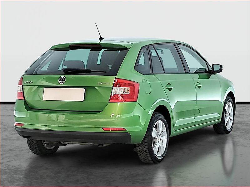 Škoda Rapid (2015) Spaceback 1.2 TSI - fotka 5 z 16