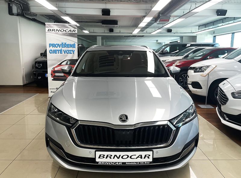Škoda Octavia 1.5 TSI, 110 KW, STYLE, ČR - fotka 2 z 27