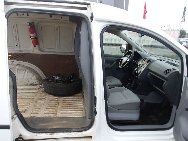 Volkswagen Caddy 1,4i  ČR JEZDÍ VÝBORNĚ ! - fotka 12 z 21