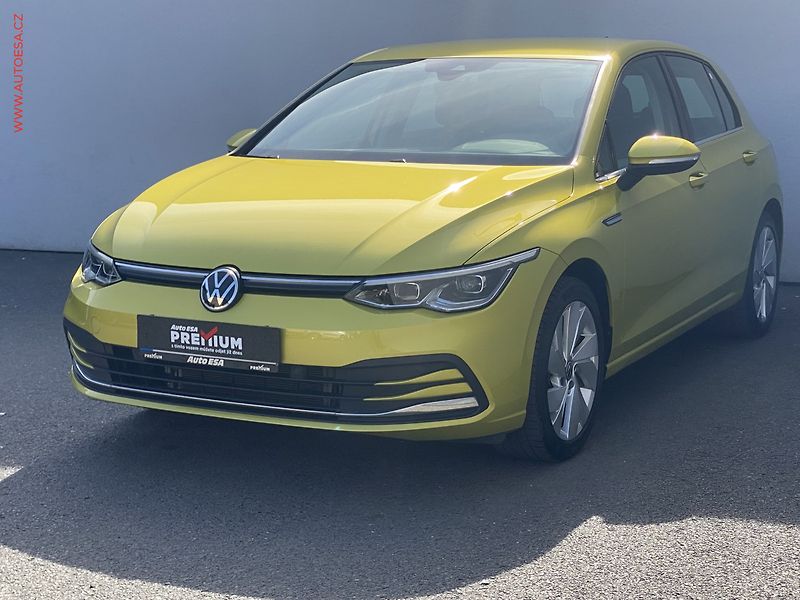 Volkswagen Golf (2021) 1.5 TSi, ČR, DSG, LED - fotka 3 z 20