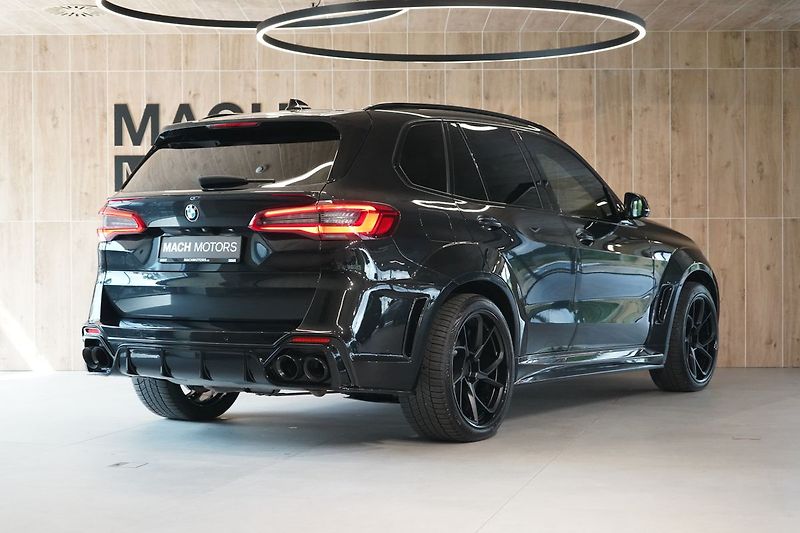 BMW X5 M50d xDrive, Renegade Widebody - fotka 9 z 50