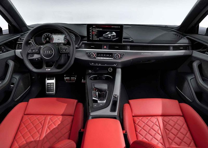 Audi ukázalo i novou verzi S4 Avant s naftovým motorem TDI