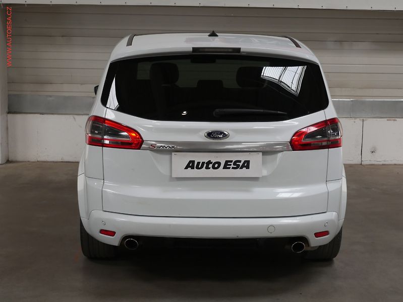 Ford S-MAX (2013) 2.2 TDCi, Titanium S, AT - fotka 5 z 24