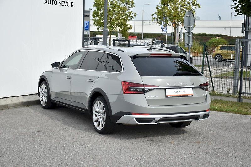 Škoda Superb (2021) Scout 2.0 TDI 147kW 4x4 DSG - fotka 7 z 35