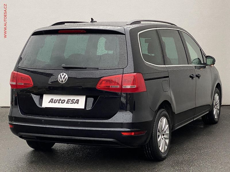 Volkswagen Sharan (2015) 2.0 TDI 4X4, 7míst - fotka 4 z 19
