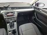 Volkswagen Passat (2015) 1.6 TDI, Serv.kniha, Tempomat - náhled 8