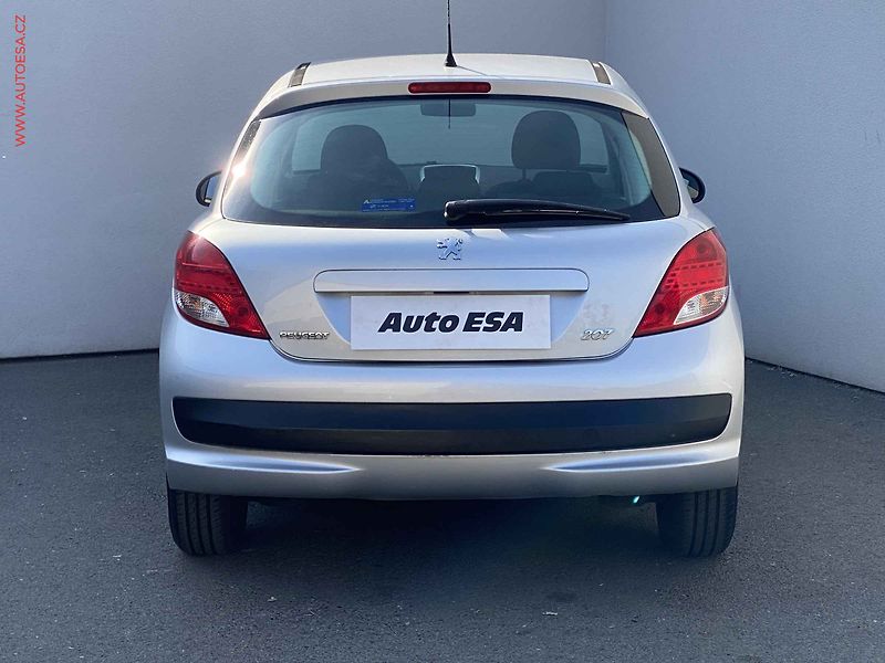 Peugeot 207 (2011) 1.4i, 1.maj,ČR, servis.kniha - fotka 5 z 14