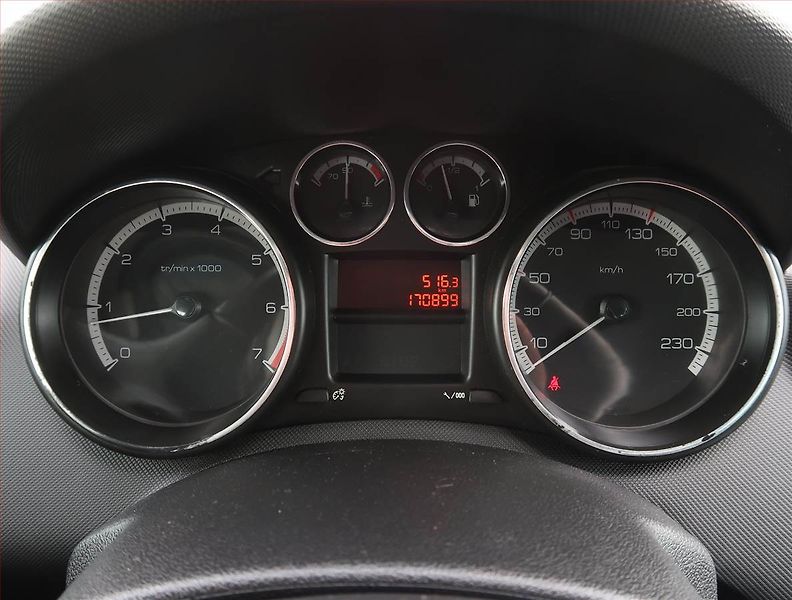Peugeot 308 (2009) 1.6 VTi, Serv.kniha, nová STK - fotka 11 z 20