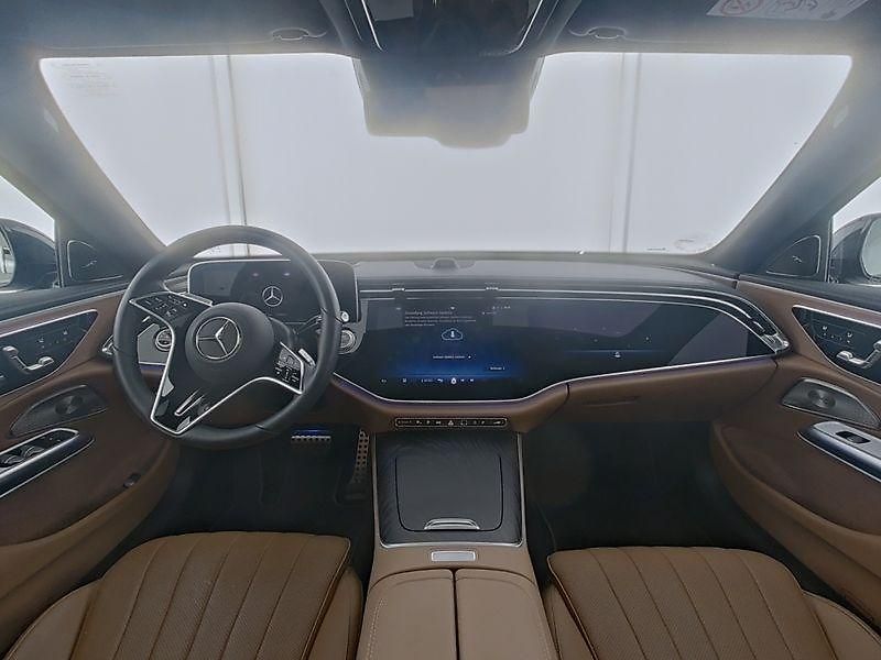 Mercedes-Benz Třídy E E300de 4M All terrain Premium+ - fotka 4 z 9