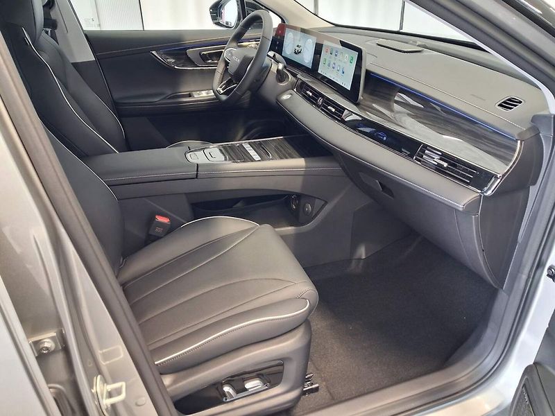 Omoda 5 (2026) Premium 1.5 tGDI HEV - fotka 9 z 28