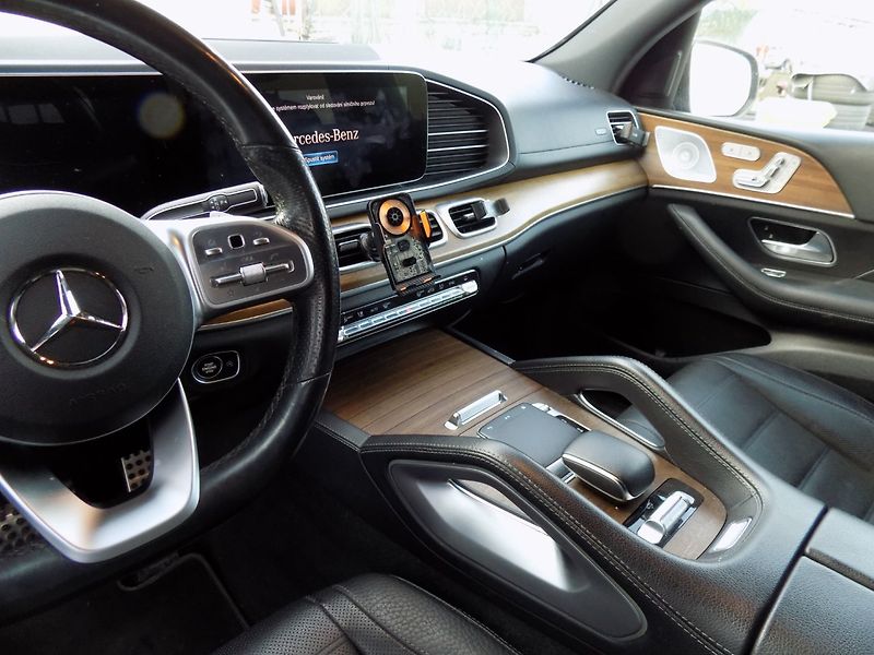Mercedes-Benz GLS (2020) 400d/AMG-Line/4-Matic/1.M.ČR/ - fotka 25 z 47