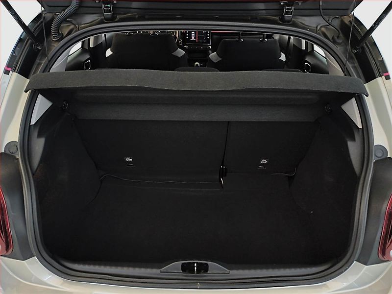 Citroën C3 (2018) 1.2 PureTech, ČR,1.maj - fotka 13 z 15