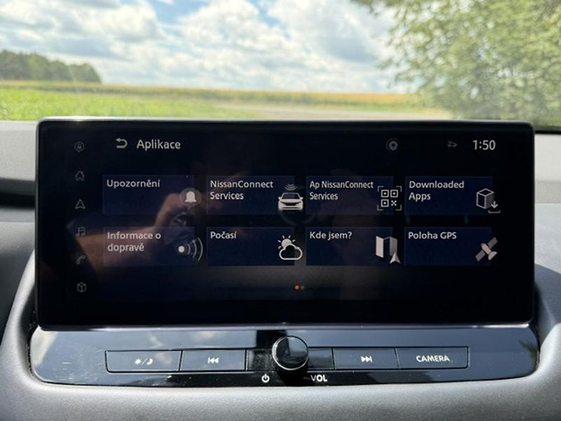 Nissan Qashqai 1.3 DIG-T 116kw Automat - fotka 36 z 43