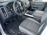Dodge RAM 5,7 HEMI Big Horn - náhled 8