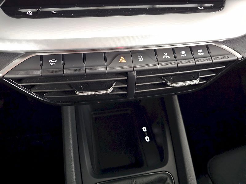 Škoda Octavia (2024) COMBI 1.5TSi 85kW ESSENCE - fotka 30 z 35