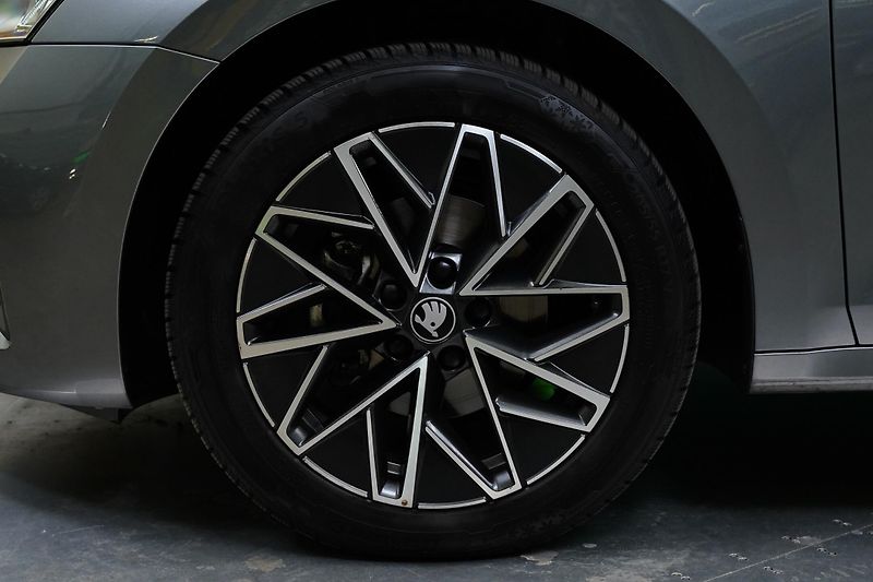 Škoda Octavia - fotka 10 z 27