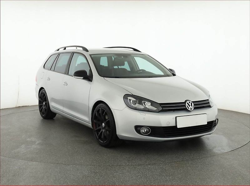Volkswagen Golf (2012) Highline 1.2 TSI, Xenony - fotografie inzerátu
