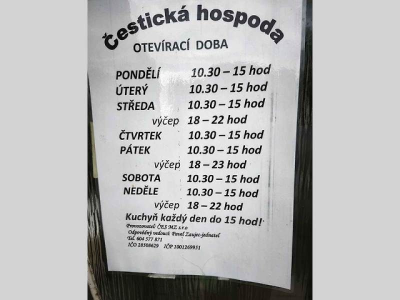 My jsme si objednali poctivý vepřový řízek s domácím bramborovým salátem za 179 korun.