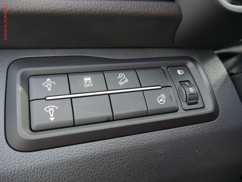 SsangYong Tivoli (2025) 1.5T-GDi, 1.maj,ČR, LED - fotka 15 z 19