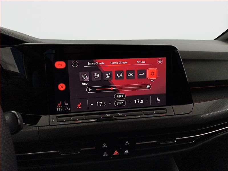 Volkswagen Golf (2021) 2.0 GTI - fotka 19 z 21