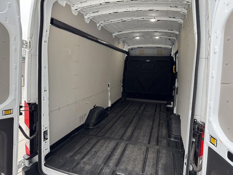 Ford Transit (2022) 350 Trend L4 2.0 ČR 1MAJITEL - fotka 31 z 45