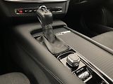 Volvo V90 D4 MOMENTUM AUT - náhled 22