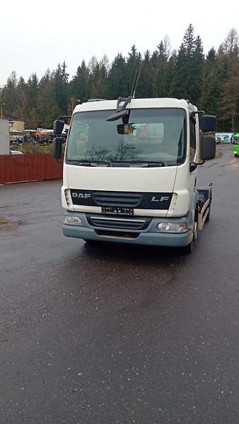 DAF LF (2014) nosič kontejneru - fotka 9 z 10