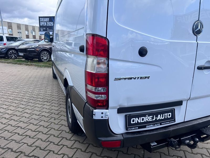 Mercedes-Benz Sprinter (2017) L2H2 2,2 CDI 120KW TAŽNÉ 1 MAJ - fotka 11 z 49