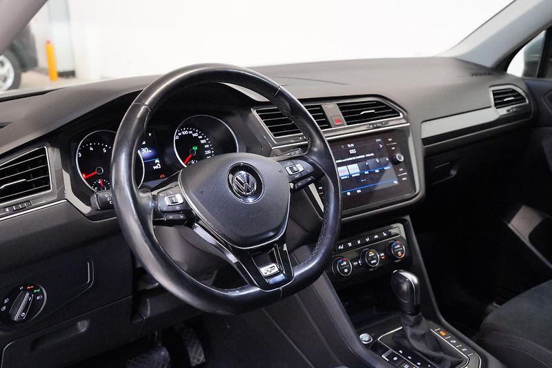 Volkswagen Tiguan Allspace - fotka 15 z 30