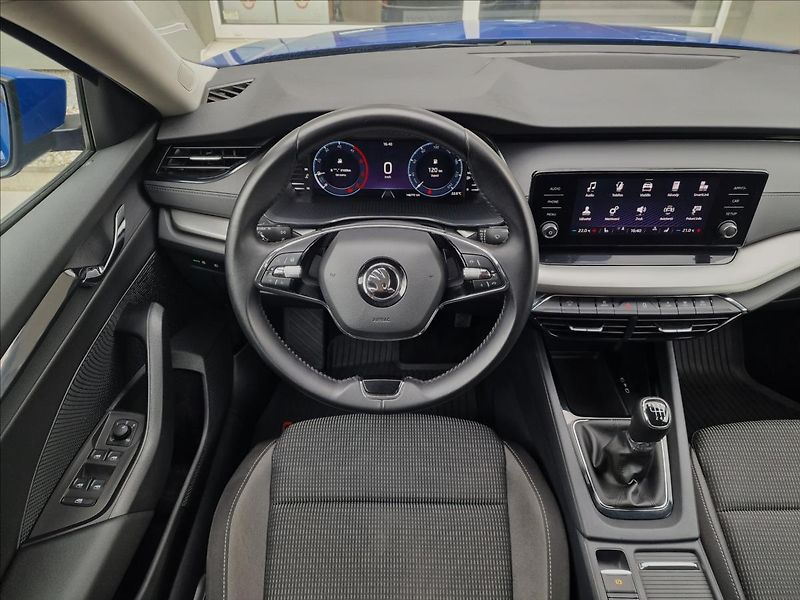 Škoda Octavia 2.0 TDI, původ ČR, 1.Majitel - fotka 12 z 50