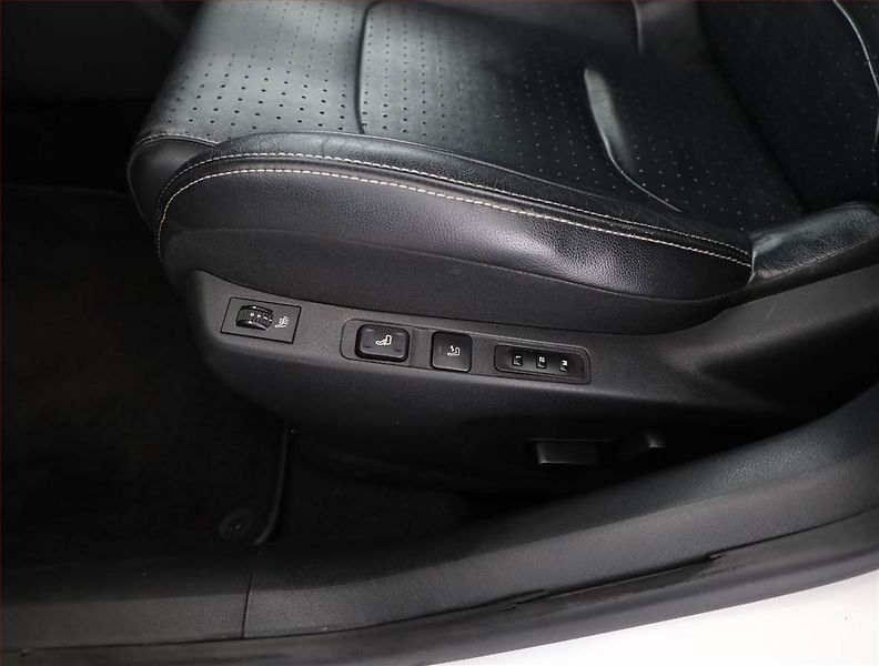 Citroën DS4 (2012) 2.0 BlueHDI, Serv.kniha, Navi - fotka 17 z 18