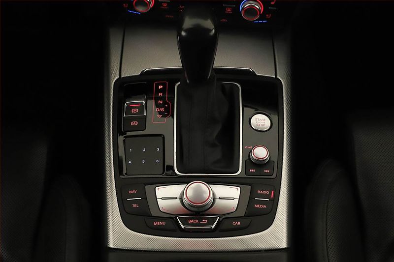 Audi A6 (2014) 3.0 BiTDI, 4X4, Automat, Kůže - fotka 10 z 21