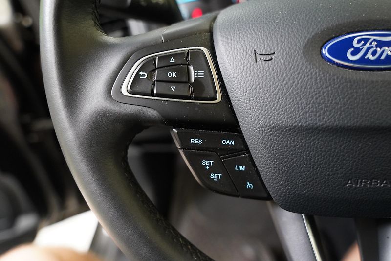 Ford EcoSport - fotka 15 z 23
