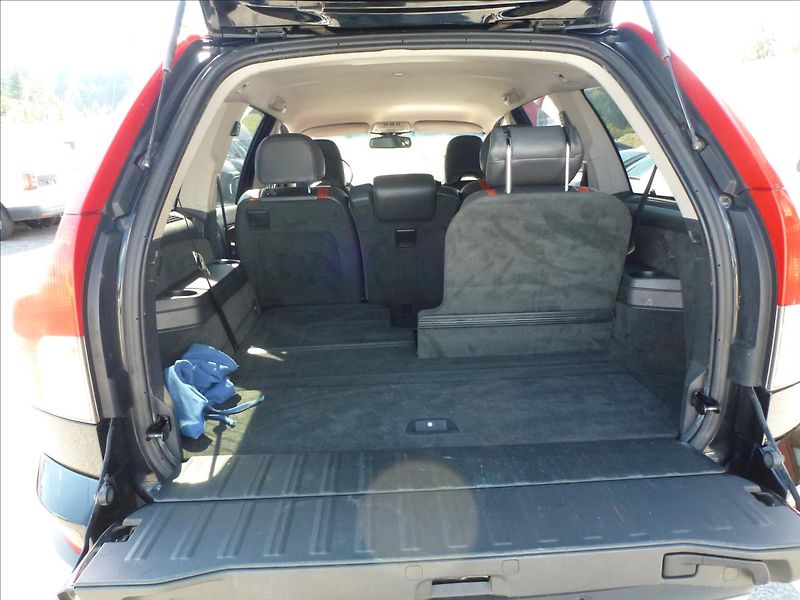 Volvo XC90 2,4 D5 4x4 Nové rozvody Odpoče - fotka 22 z 53