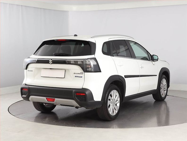 Suzuki SX4 S-Cross (2022) Premium 1.4 BoosterJet - fotka 5 z 23