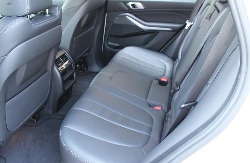 BMW X5 xDrive30d - fotka 19 z 24
