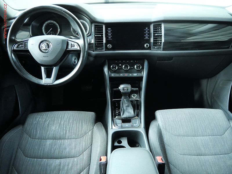 Škoda Kodiaq (2018) 2.0TDi 4x4, 7míst, ČR, DSG - fotka 8 z 25