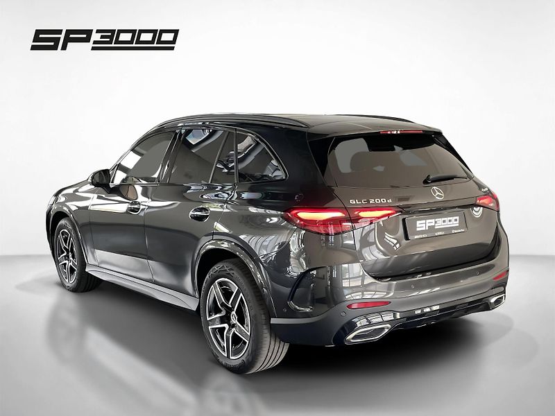 Mercedes-Benz GLC 200d 4Matic - fotka 3 z 33