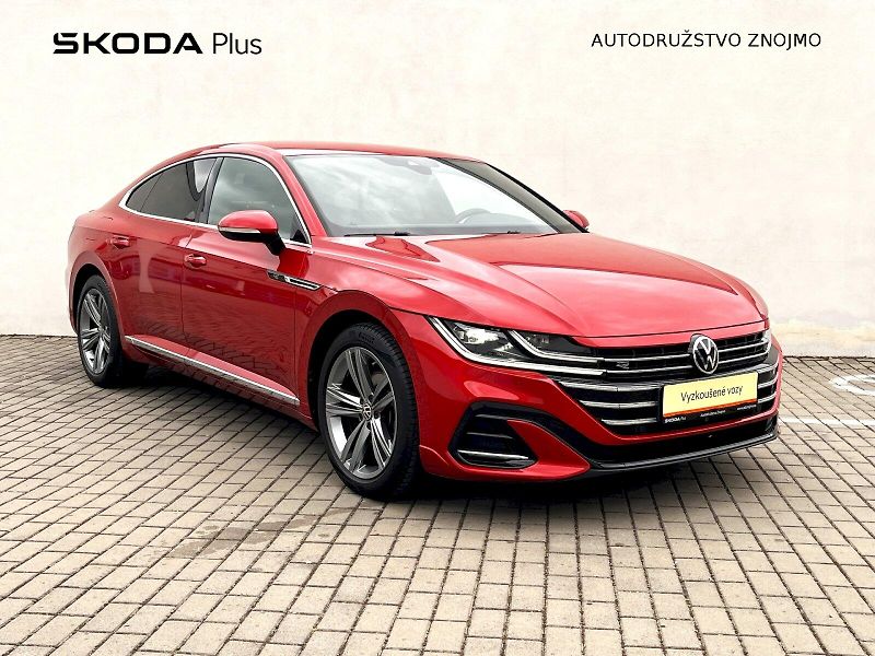 Volkswagen Arteon (2022) 1,5TSI 110KW R-LINE - fotka 6 z 25