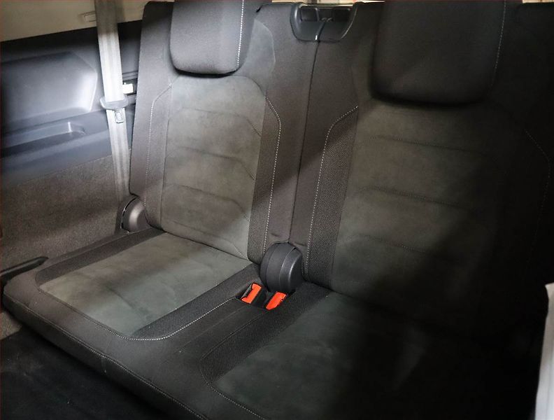 Volkswagen Tiguan Allspace (2020) R-Line 2.0 TDI - fotka 25 z 25