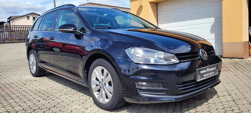 Volkswagen Golf (2014) 1,2TSi 77kW benzín DSG Comfort - fotka 3 z 38