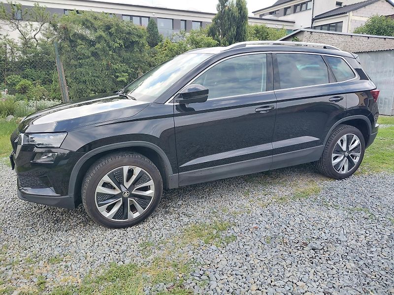Škoda Karoq (2023) 2.0TDI, DSG, NAVI,driving mode - fotka 3 z 18