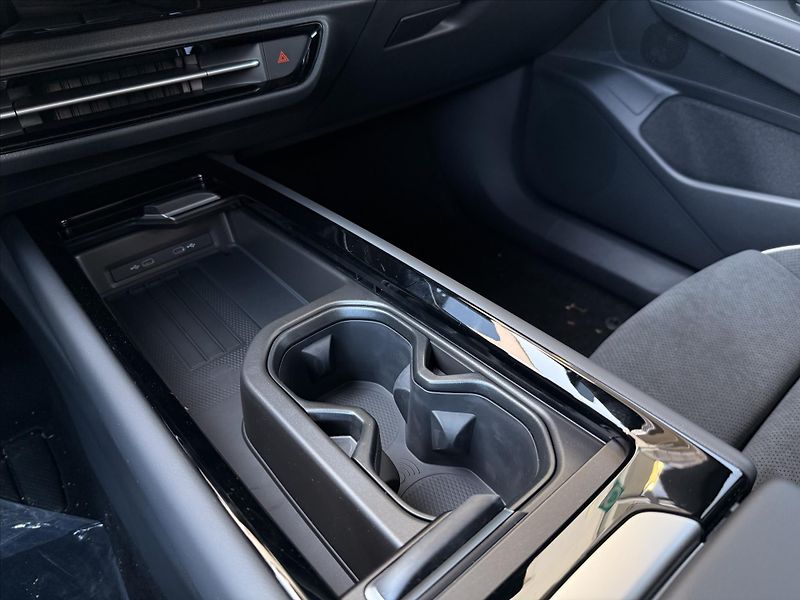 Volkswagen ID.7 Tourer (2025) 210 kW 77kWh  Pro People - fotka 19 z 23