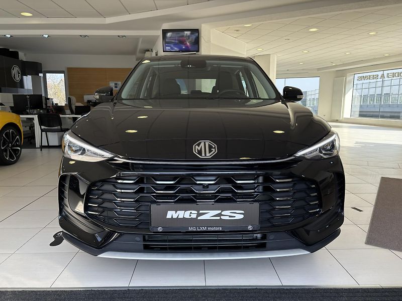 MG ZS (2025) 1.5 essential (excite) - fotka 2 z 15