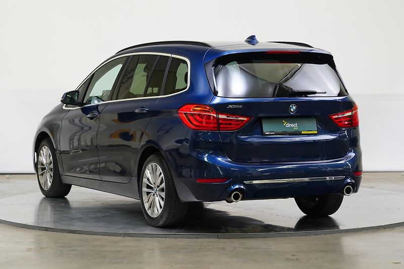 BMW Řada 2 - fotka 7 z 26