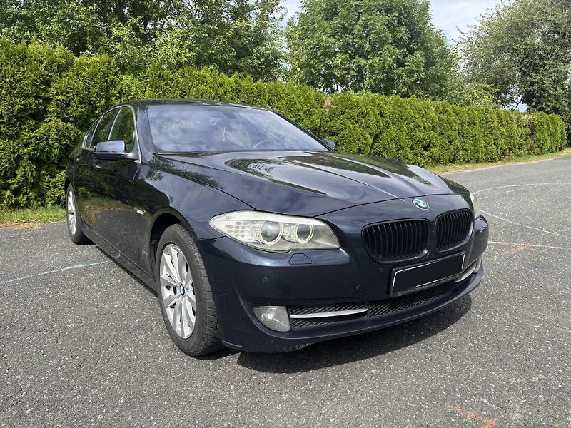 BMW Řada 5 (2012) 525d Individual Nový motor kůž - fotka 3 z 27