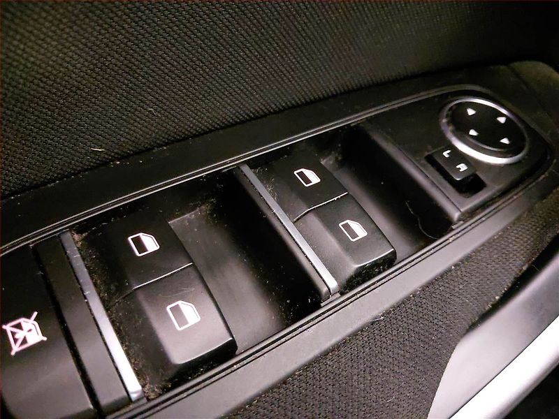 Kia Ceed (2019) 1.0 T-GDI, ČR,1.maj - fotka 17 z 17
