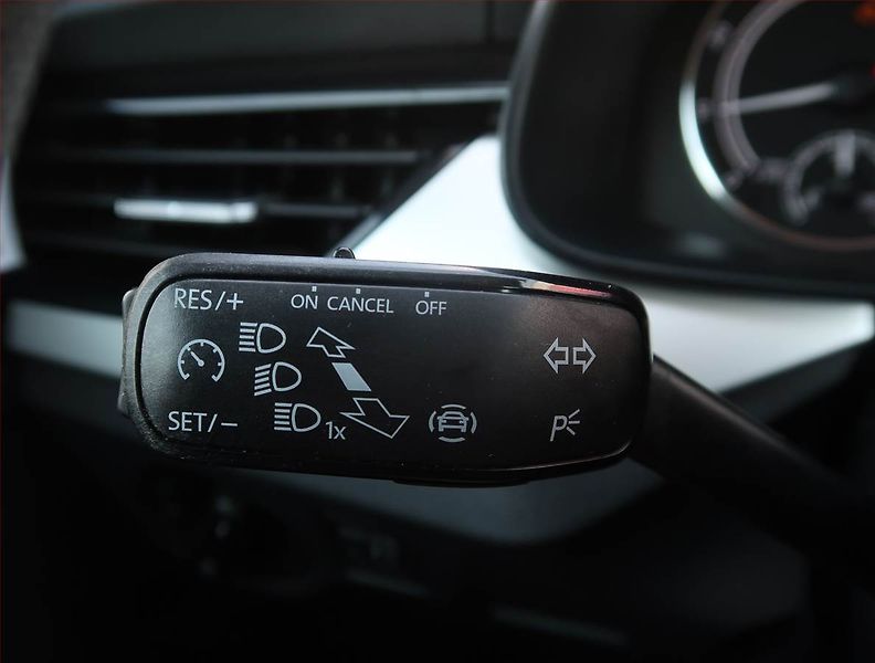 Škoda Scala (2020) Ambition 1.0 TSI, ČR,1.maj - fotka 15 z 18